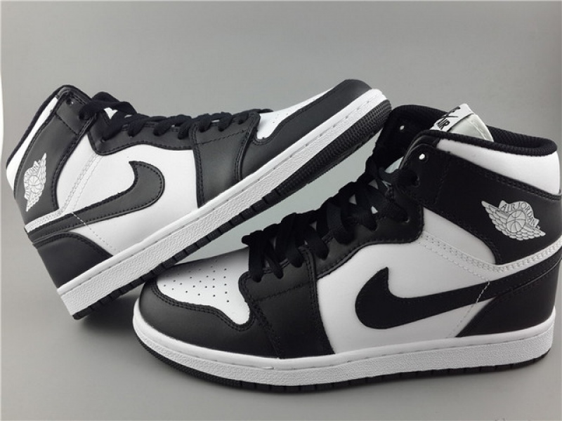 Authentic Air Jordan 1 Retro High OG Black White