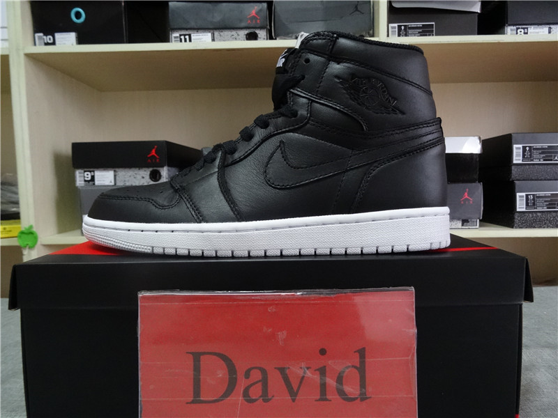 Authentic Air Jordan 1 Retro High OG Oreo