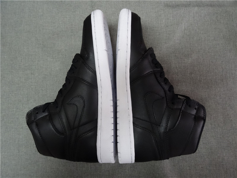 Authentic Air Jordan 1 Retro High OG Oreo