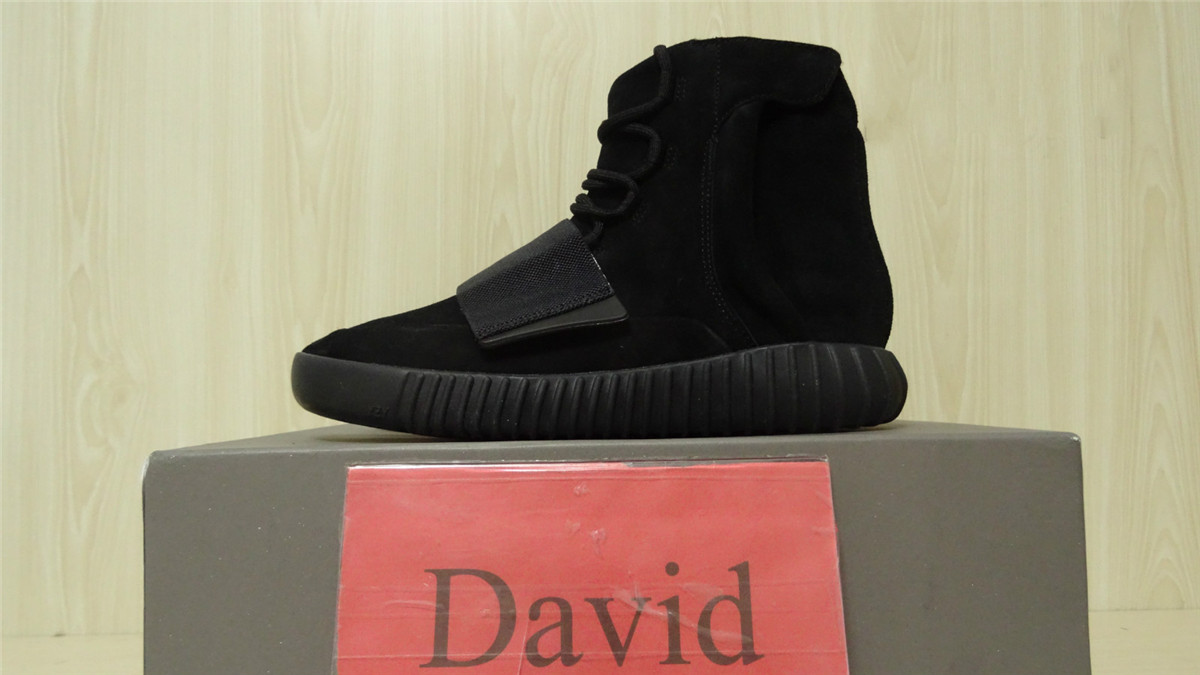 7th Ua Adidas 750 Boost Blackout With Receipt