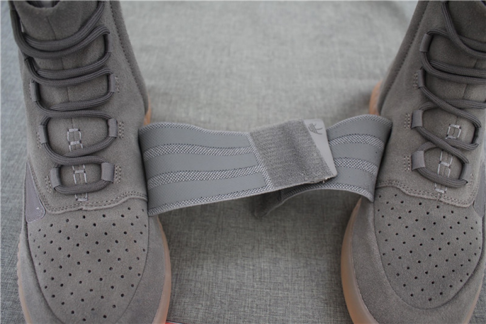 Adidas Yeezy Boost 750 Grey Gum