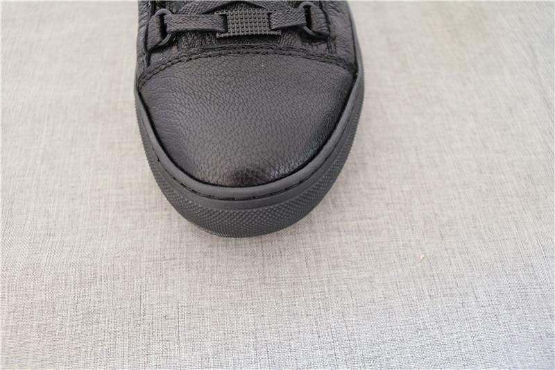 Super Perfect Balenciaga Arena Black Embossed Leather Low Sneakers