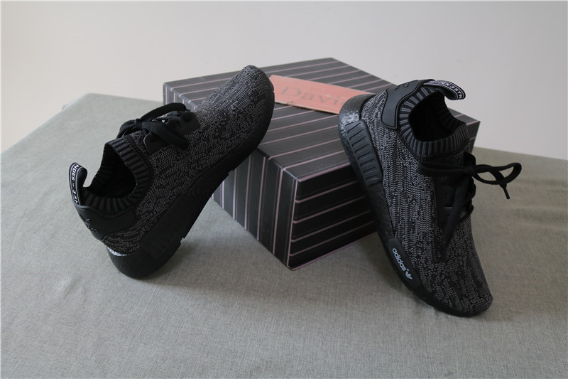Adidas NMD R1 Primeknit OG Black