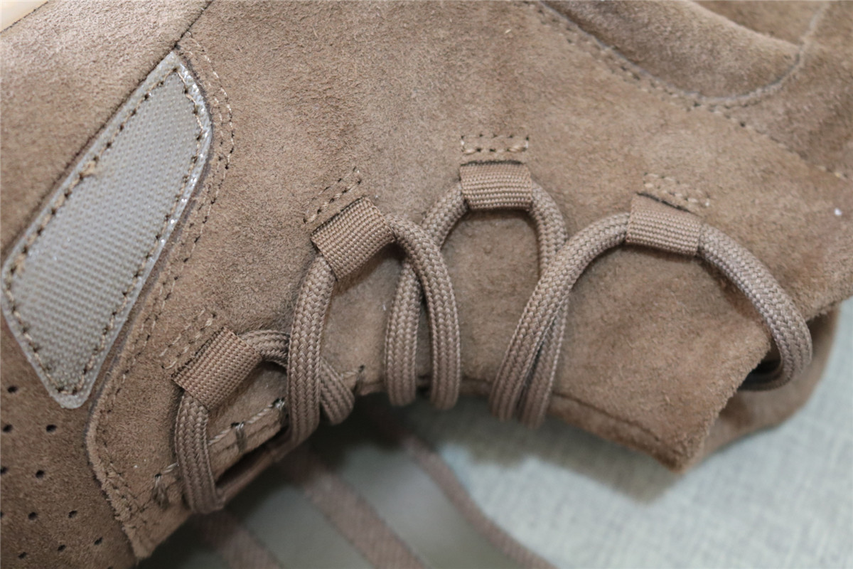 New Batch Adidas Yeezy 750 Boosts Chocolate