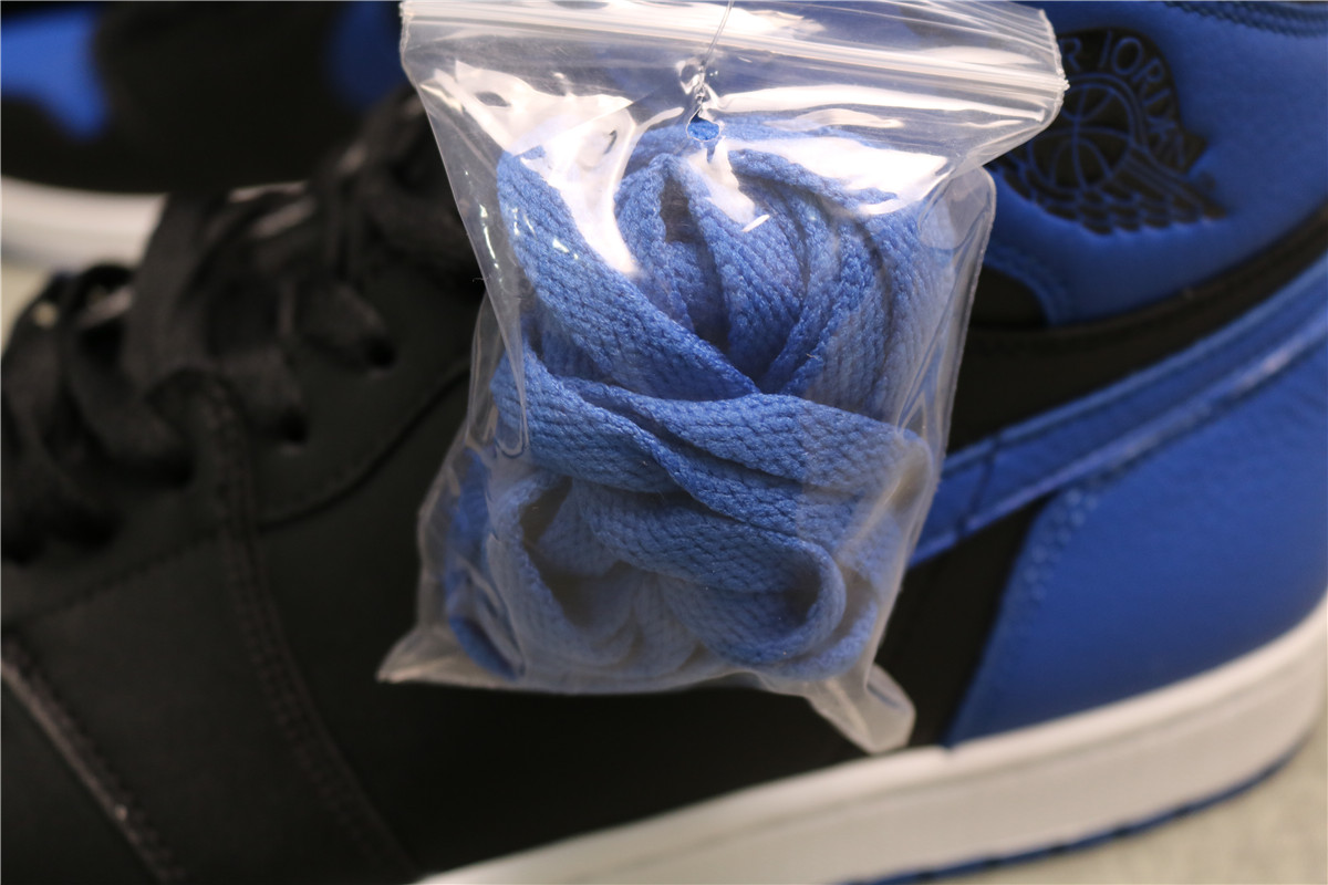 Authentic Air Jordan I OG Retro Royal Blue 2018