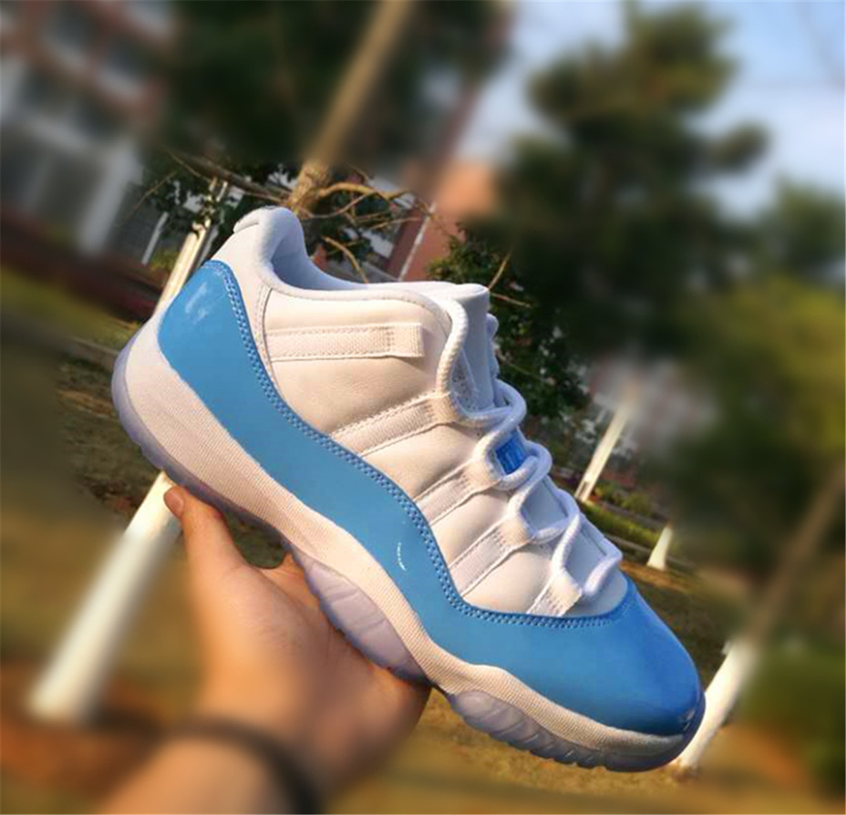 Authentic Air Jordan 11 Low Columbia