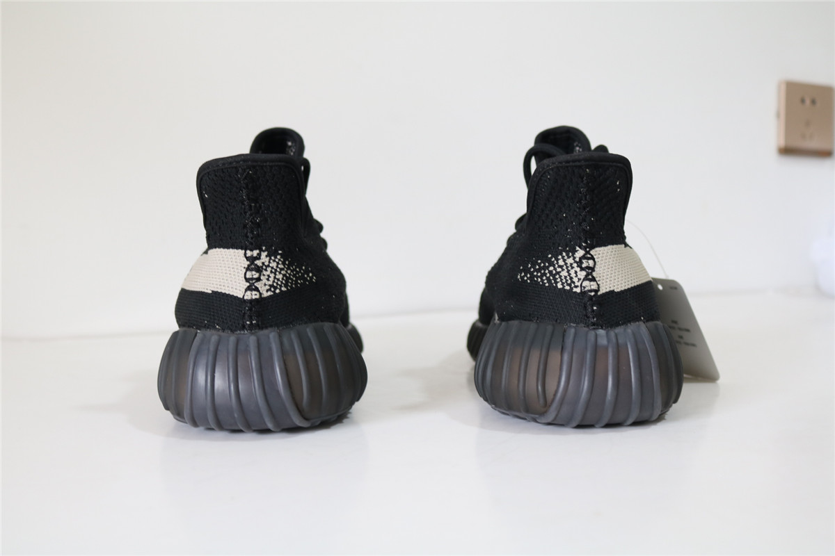 3rd Adidas Yeezy 350 V2 Boost Sply Core Black White