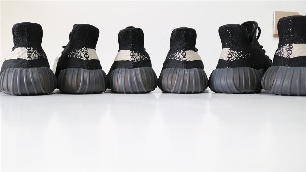 3rd Adidas Yeezy 350 V2 Boost Sply Core Black White
