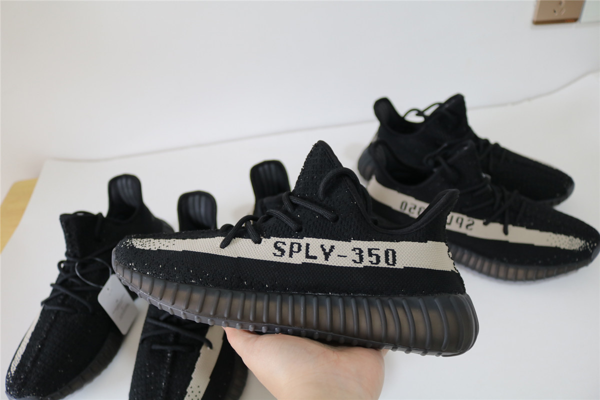 3rd Adidas Yeezy 350 V2 Boost Sply Core Black White