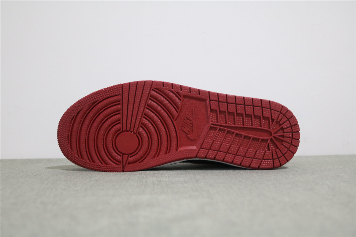 Authentic Fragment X Air Jordan 1 Bred