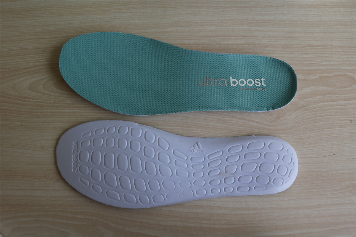 Adidas Ultraboost Uncaged Parley