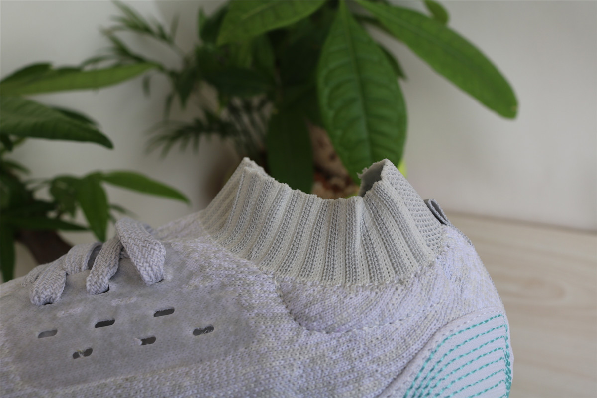 Adidas Ultraboost Uncaged Parley