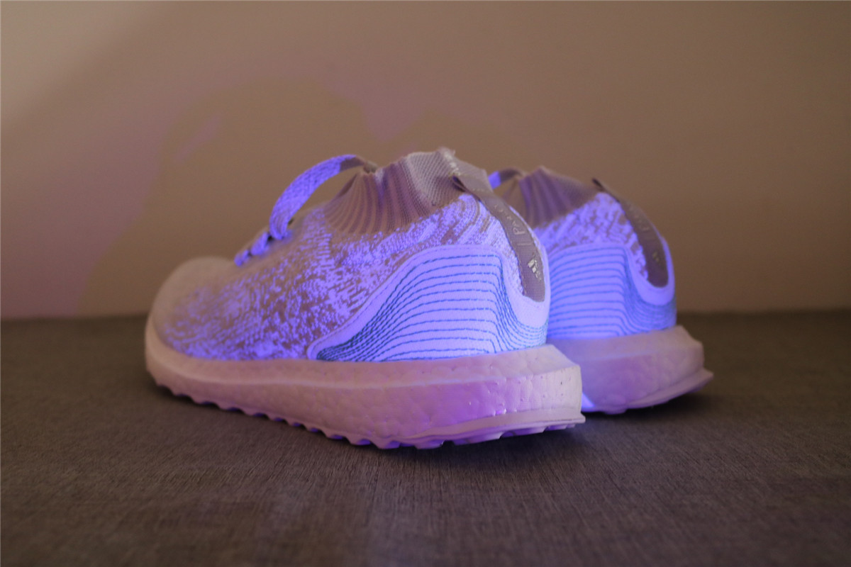 Adidas Ultraboost Uncaged Parley