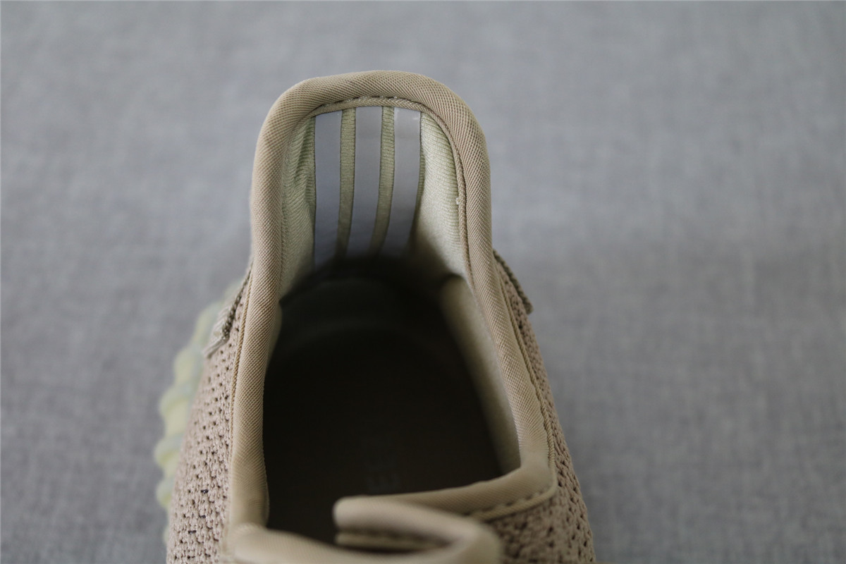 Adidas Yeezy Boost 350 V2 Darkgreen