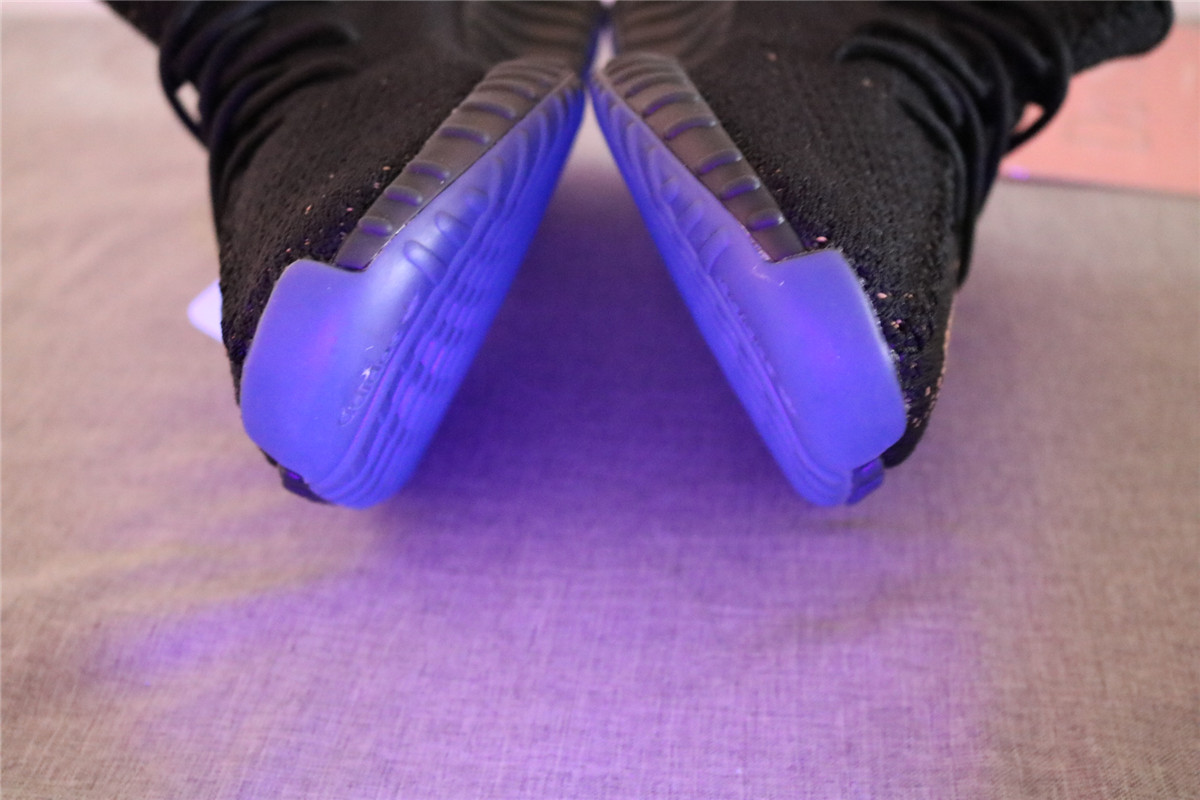3rd Adidas Yeezy 350 V2 Boost Sply Core Black Copper