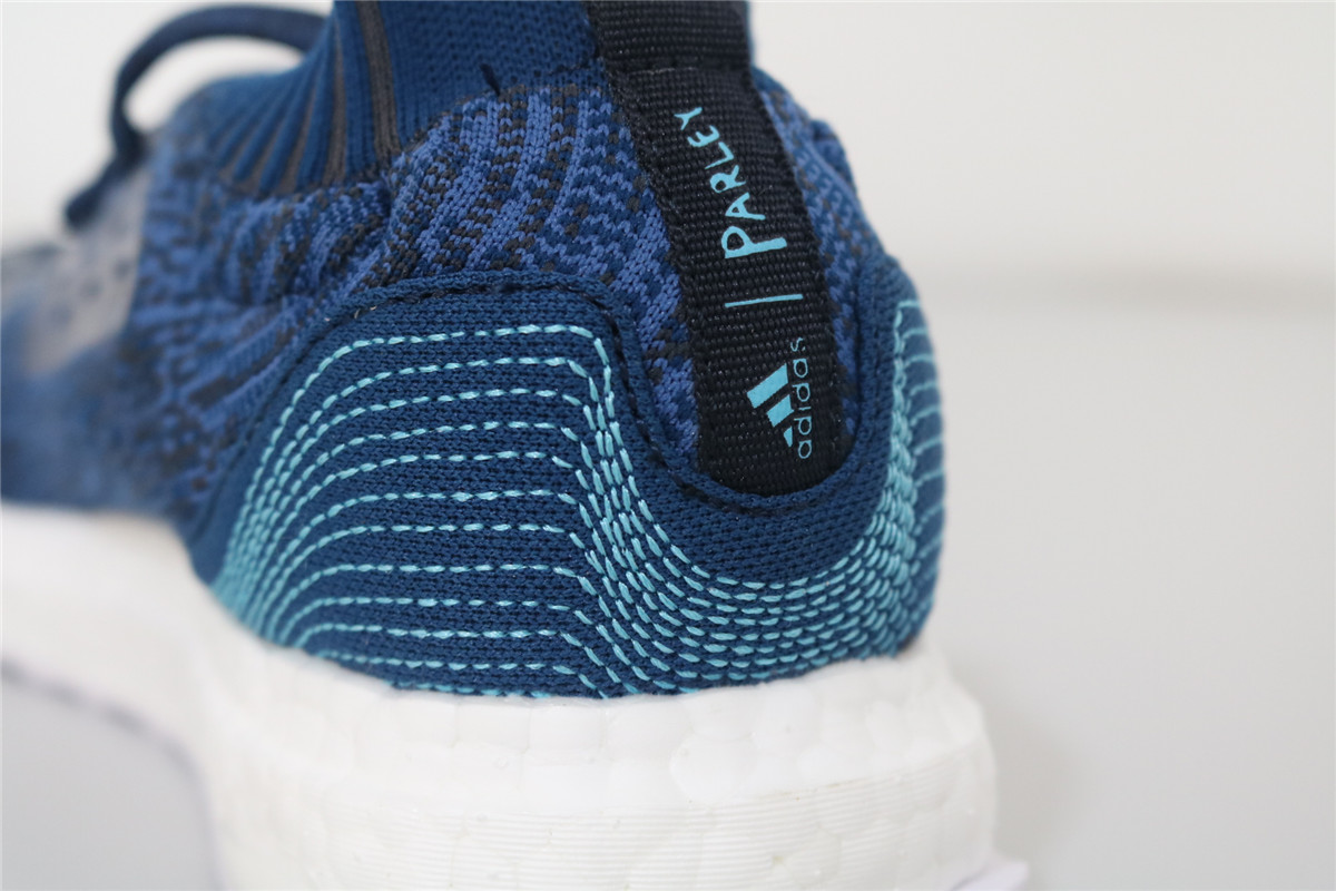 Adidas Ultraboost Uncaged Parley Blue