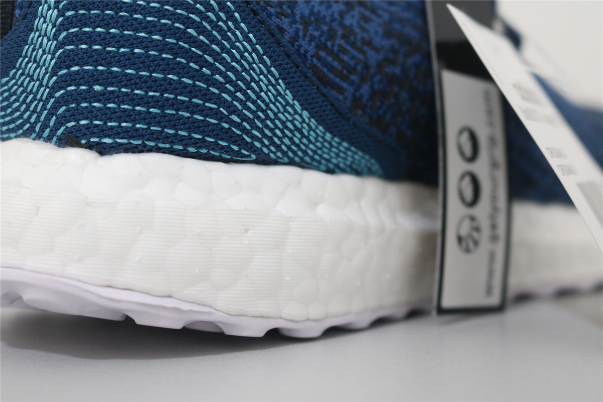 Adidas Ultraboost Uncaged Parley Blue