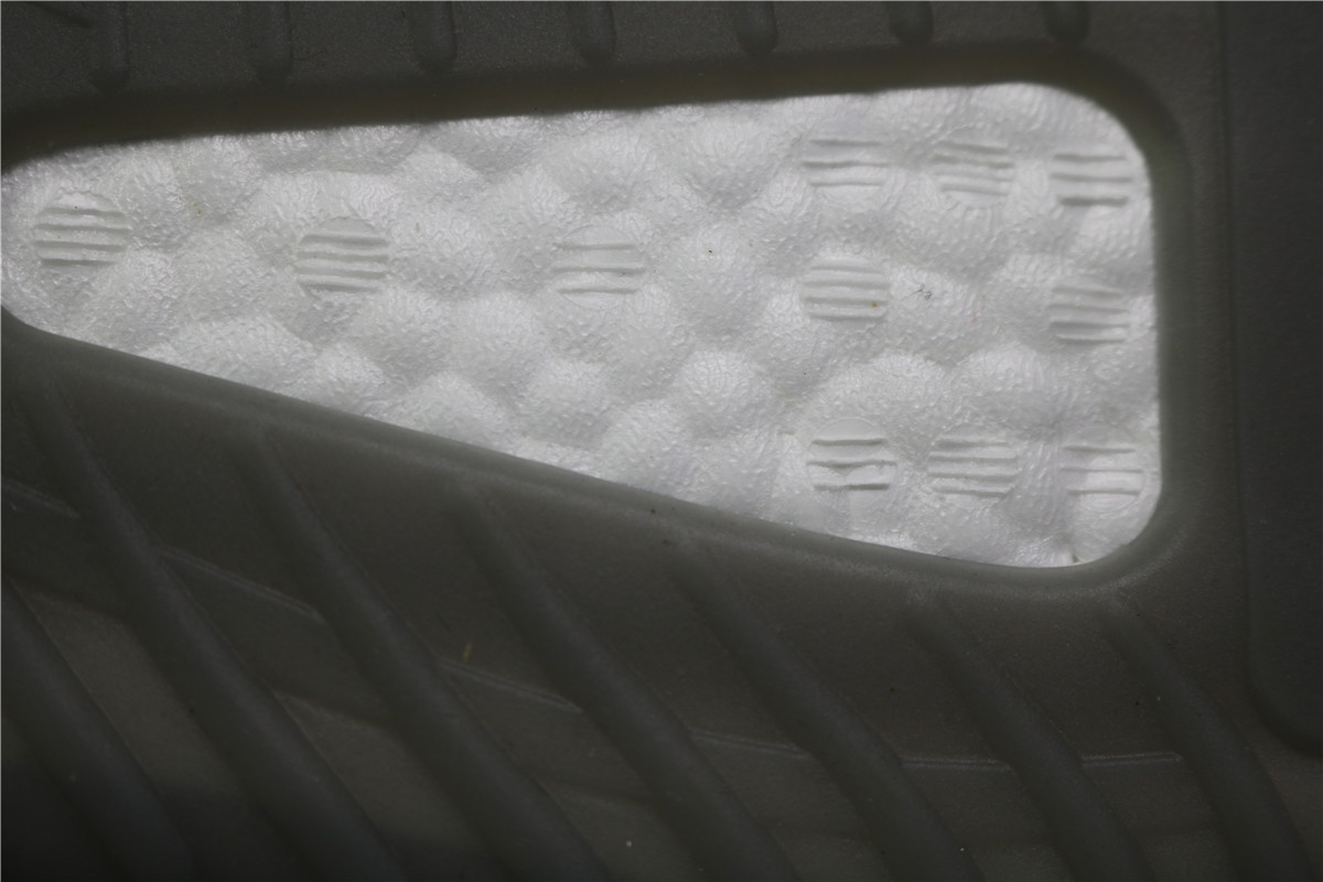 Adidas Yeezy 350 Boost V2 Beluga 2.0