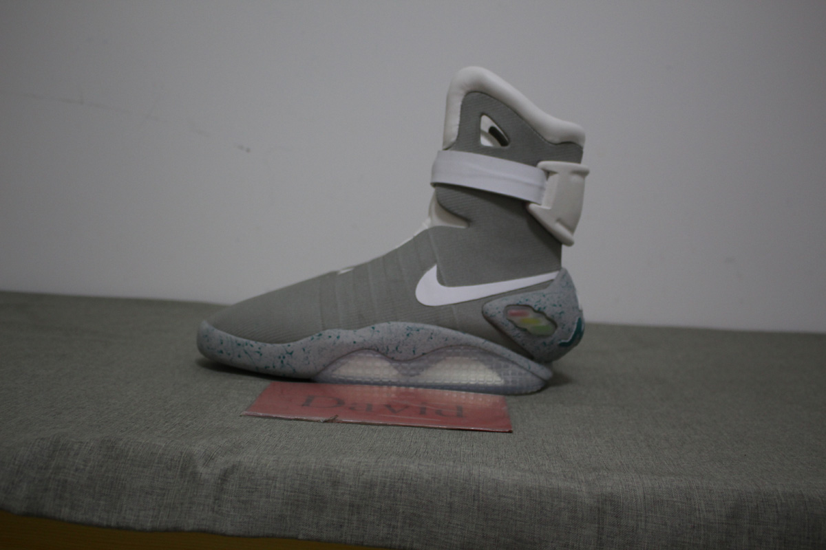 Nike Air Mag Back To Future(Dhl Shipping Only )