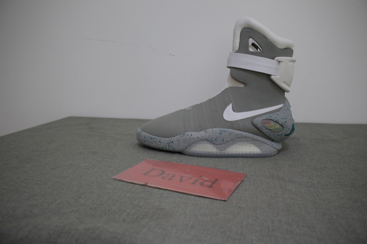 Nike Air Mag Back To Future(Dhl Shipping Only )