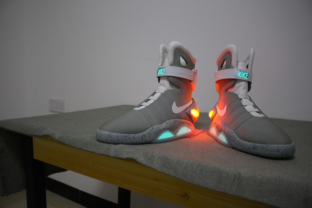 Nike Air Mag Back To Future(Dhl Shipping Only )
