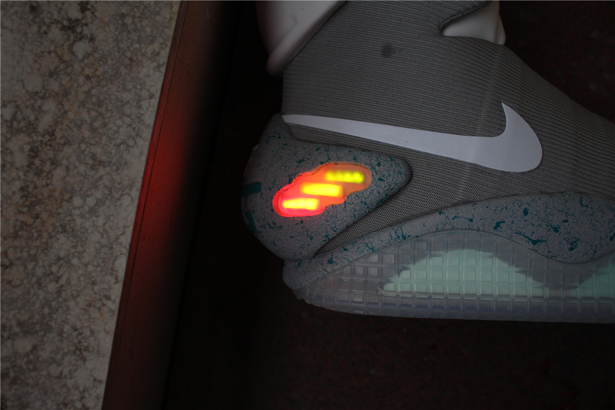 Nike Air Mag Back To Future(Dhl Shipping Only )