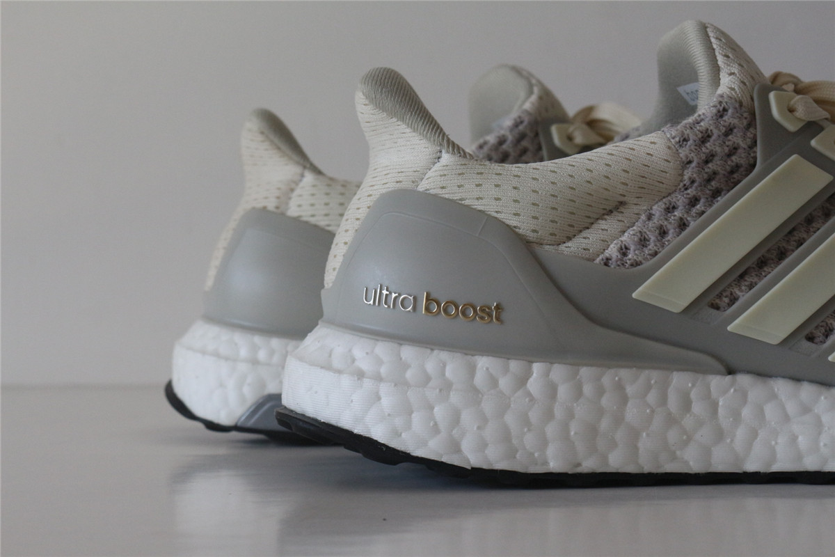 Adidas Ultra Boost Cream Chalk White