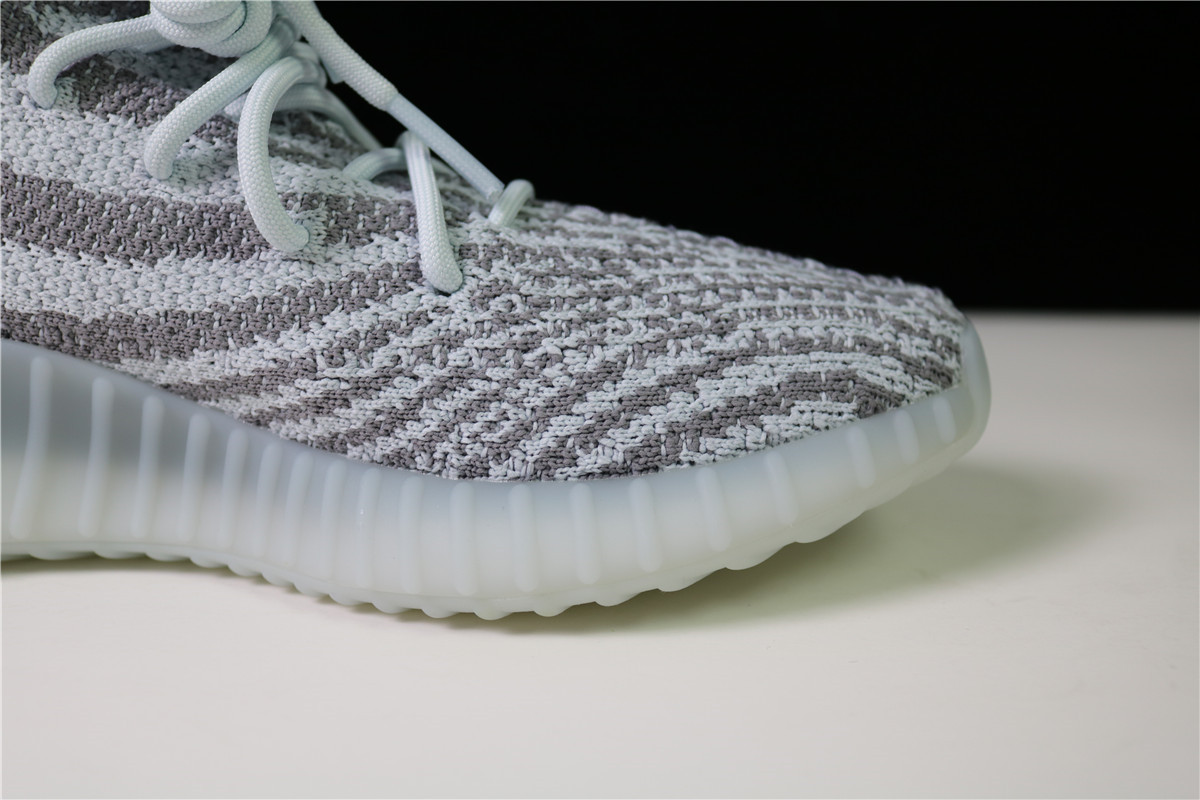 Adidas Yeezy Boost 350 V2 Blue Tint