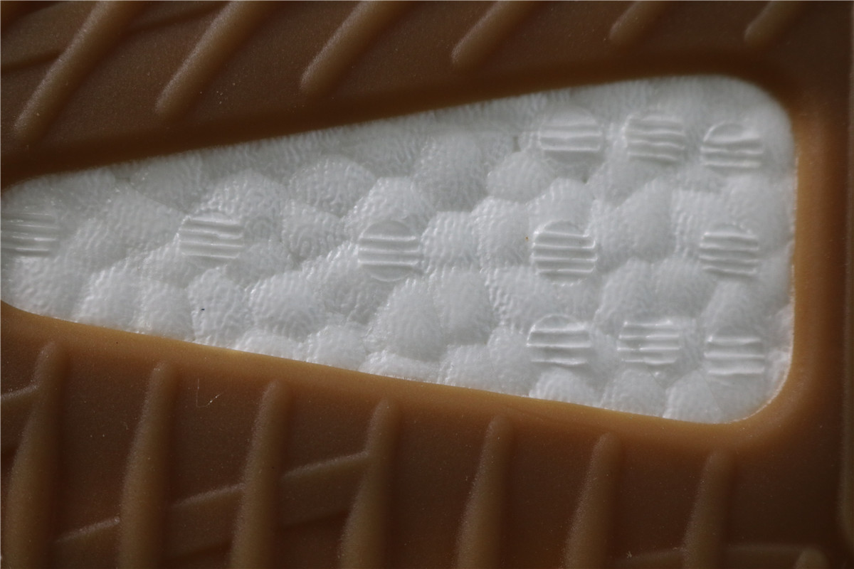 Yeezy Boost 350 V2 Semi Frozen Yellow