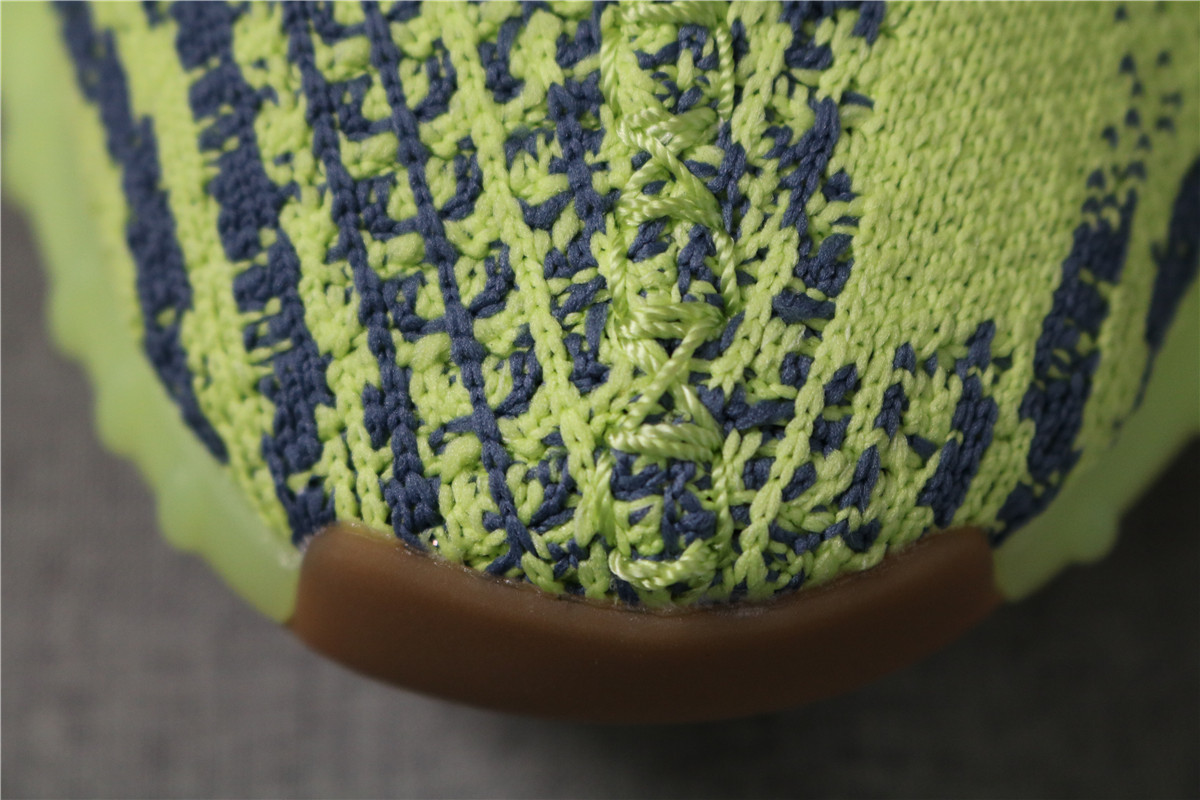 Yeezy Boost 350 V2 Semi Frozen Yellow