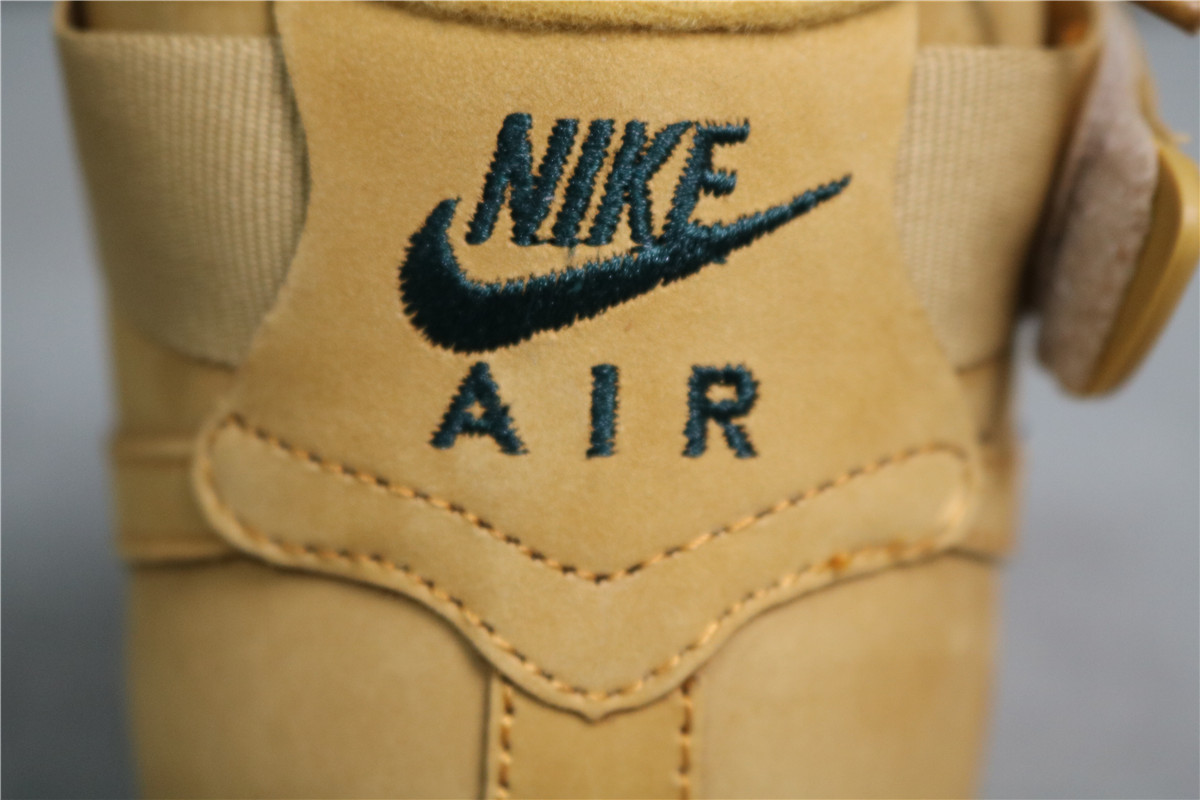 Nike Air Force 1 07 Mid