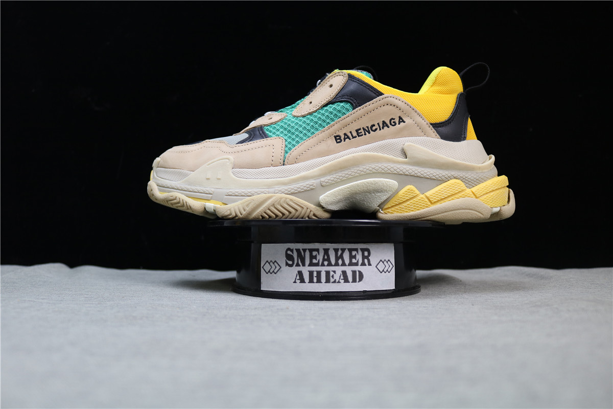Balenciaga Triple S