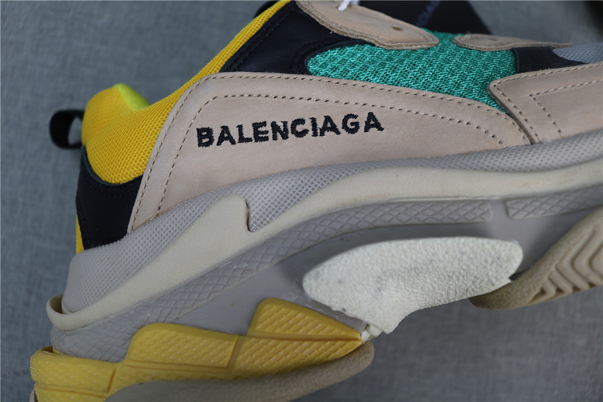 Balenciaga Triple S