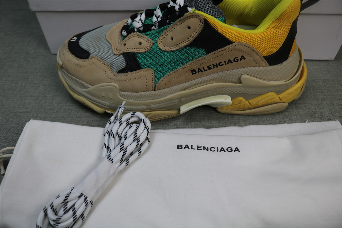 Balenciaga Triple S
