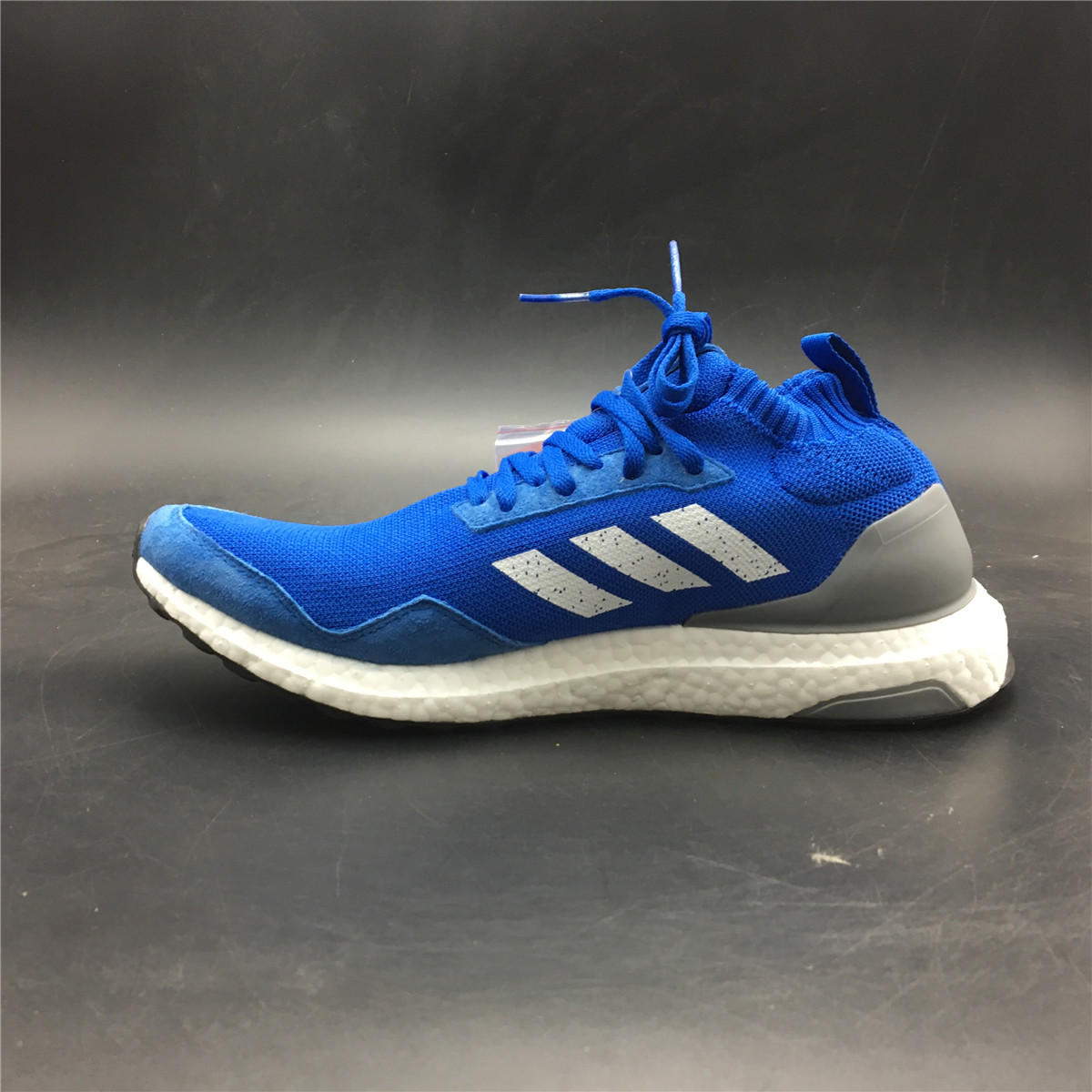 Ultra Boost Mid Run Thru Time