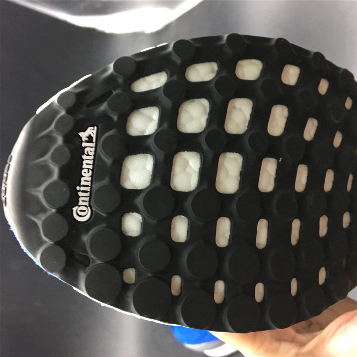 Ultra Boost Mid Run Thru Time