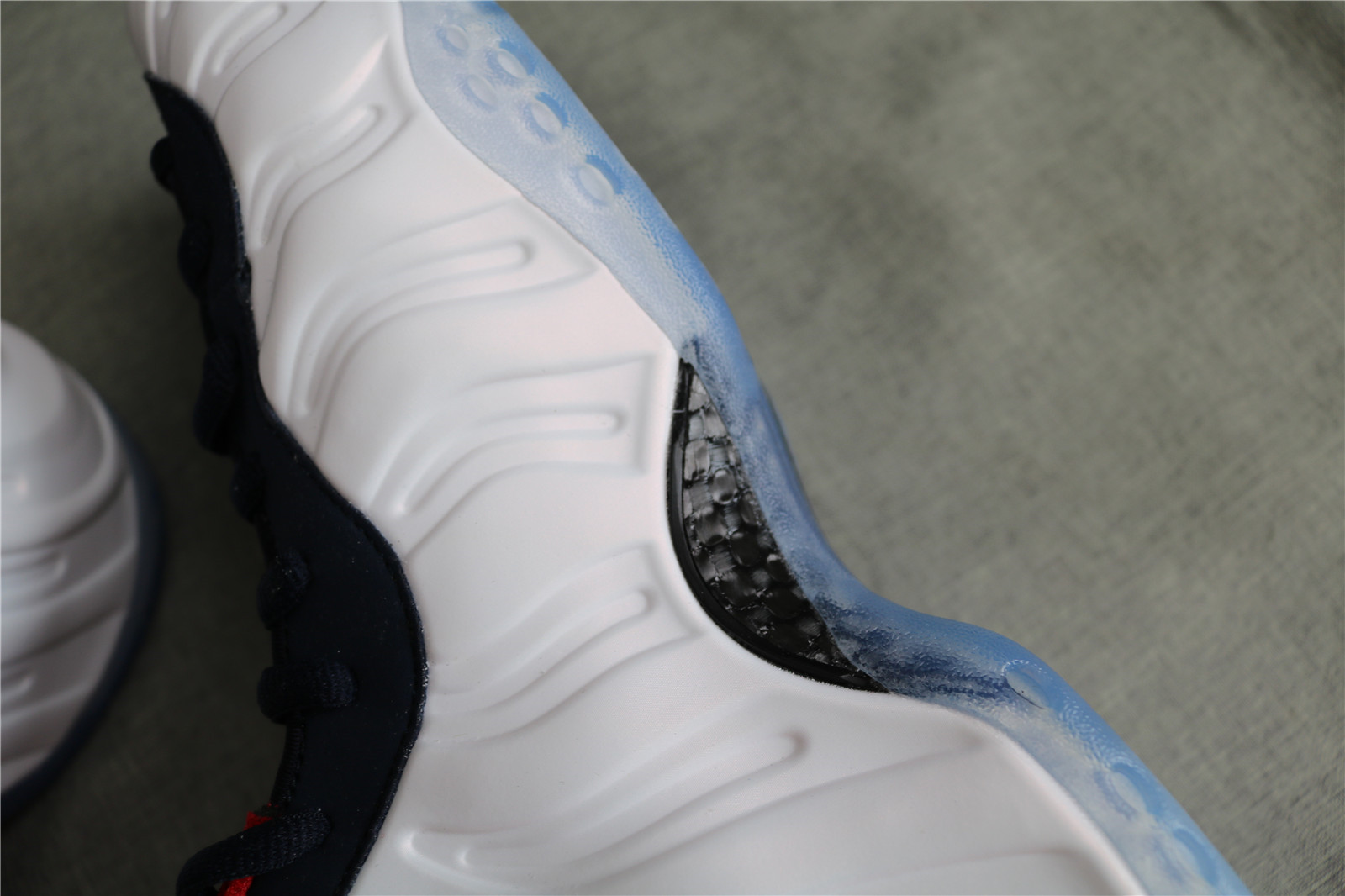 Nike Air Foamposite One Olympic