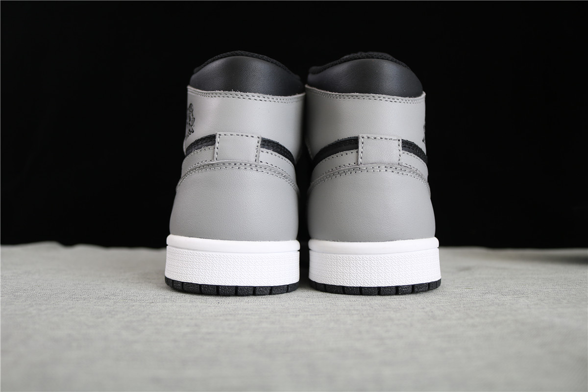 Air Jordan 1 Retro High OG Shadow