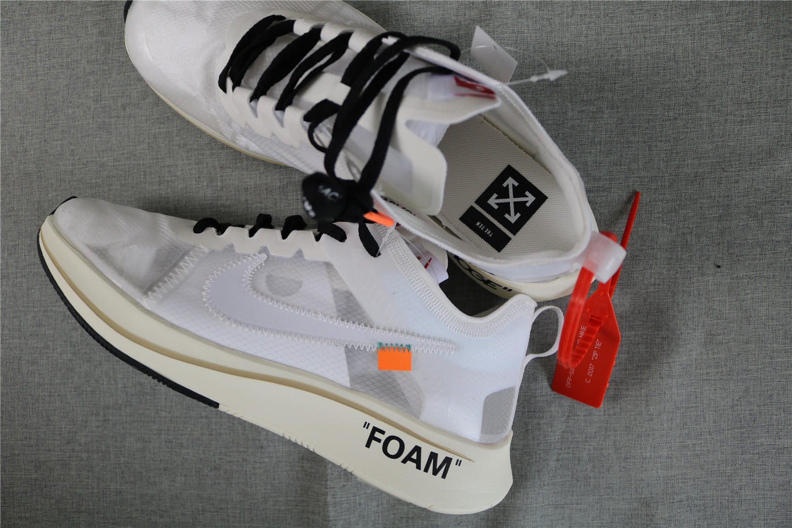 Nike The 10 Zoom Fly X Off White
