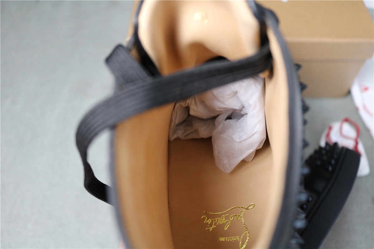 Top Quality Christian Louboutin To Make By Hand (5 Working Days To Prepare)