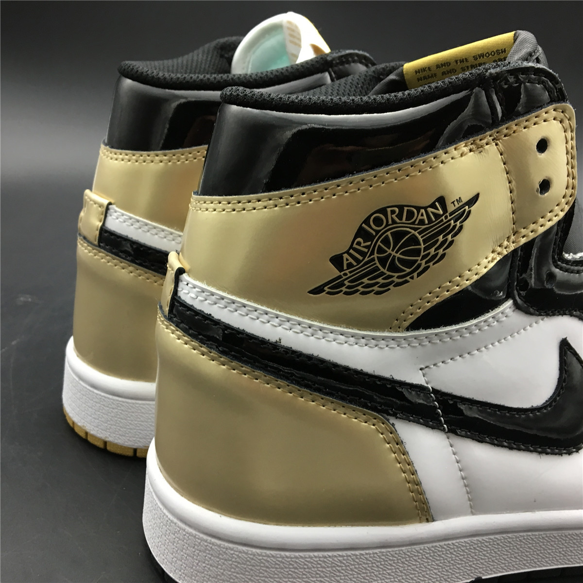 Air Jordan 1 Gold Top 3
