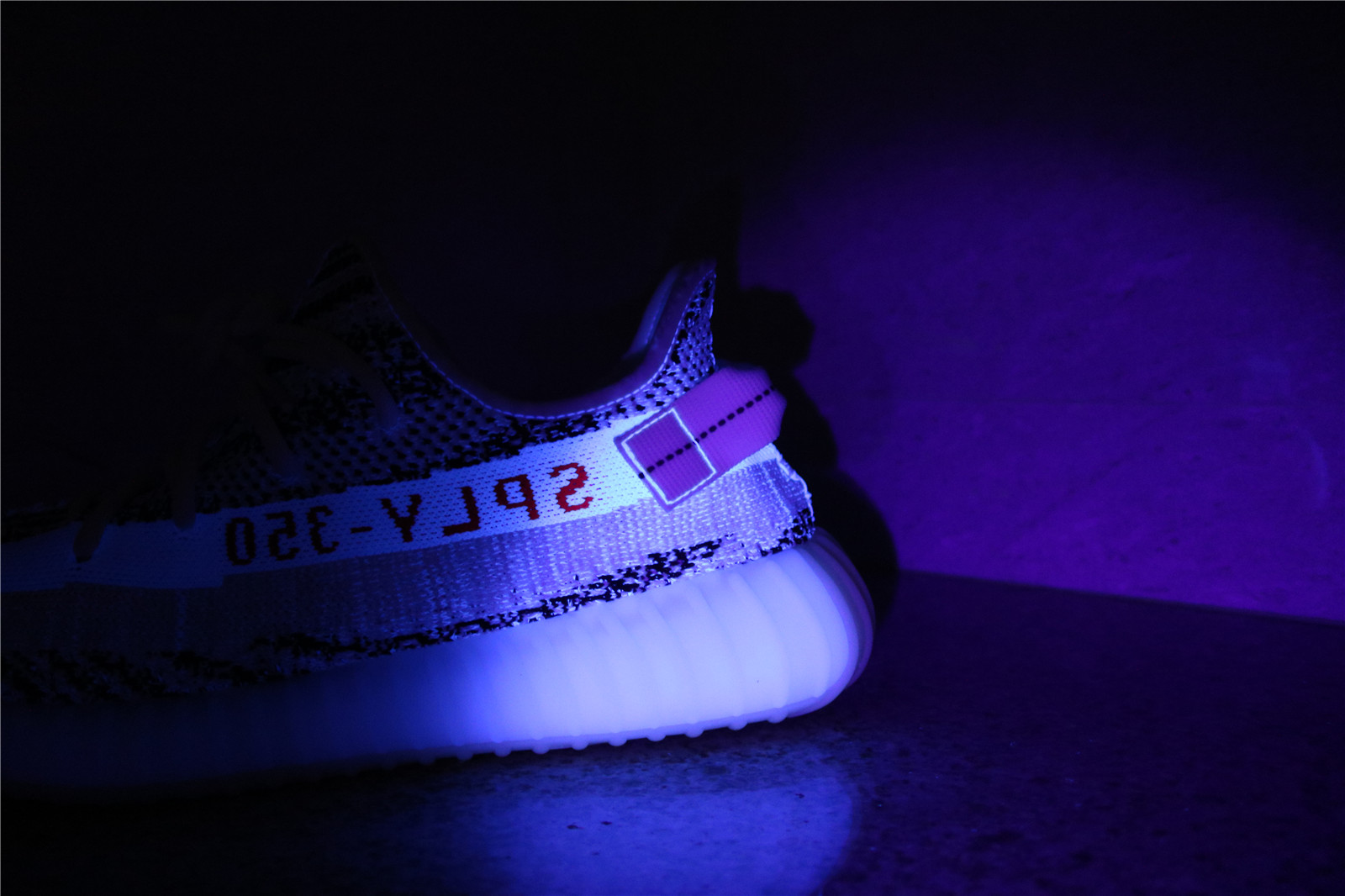 5th Version Adidas 350 V2 Zebra