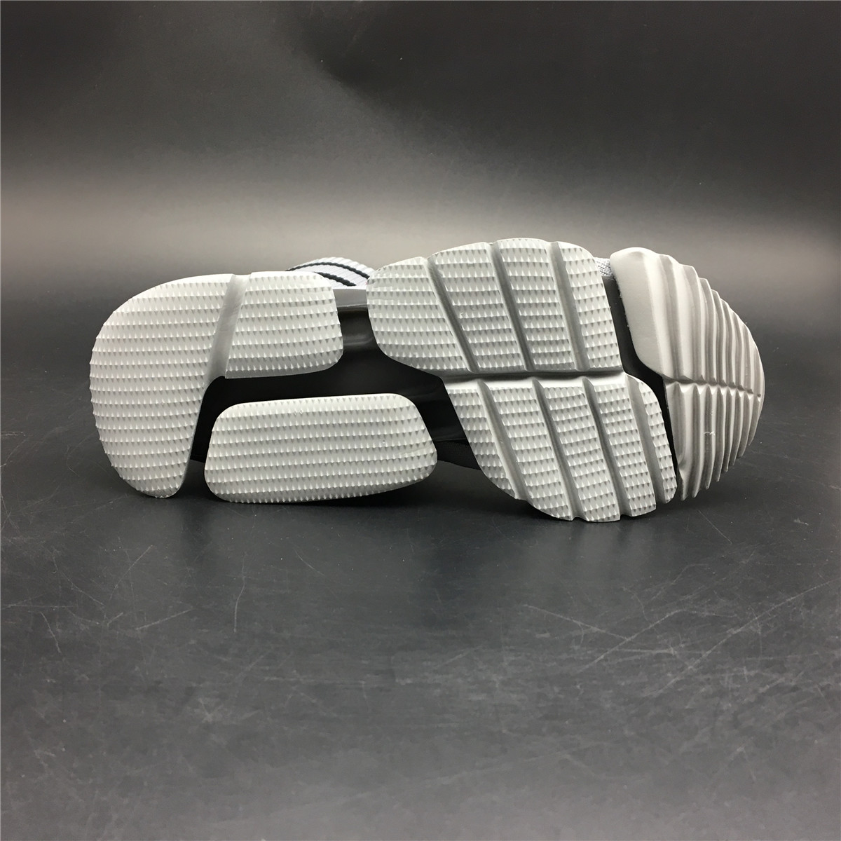 Vetement X Reebok Sock Trainer Dropping