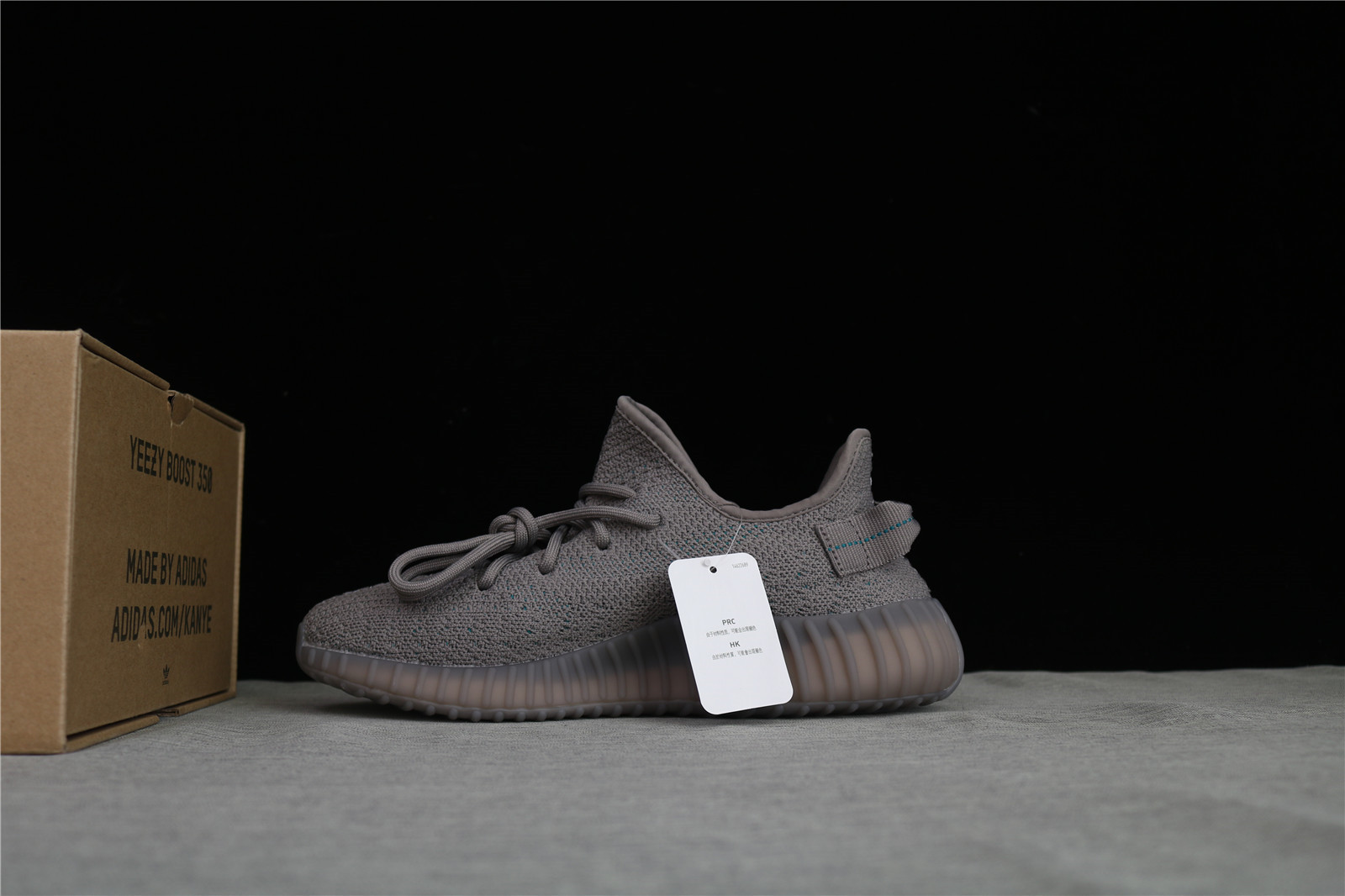 Adidas Yeezy 350 Boost V2