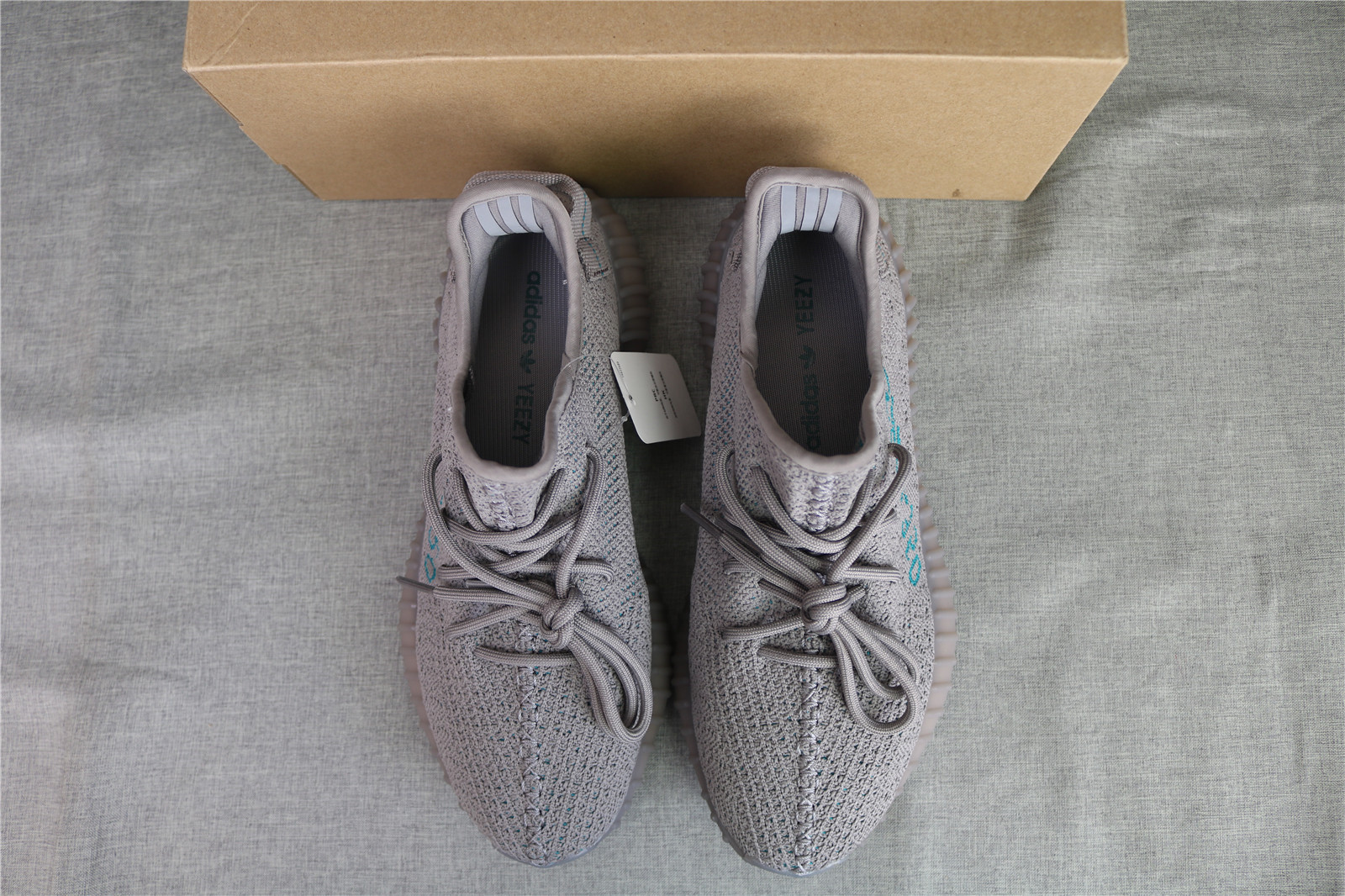 Adidas Yeezy 350 Boost V2