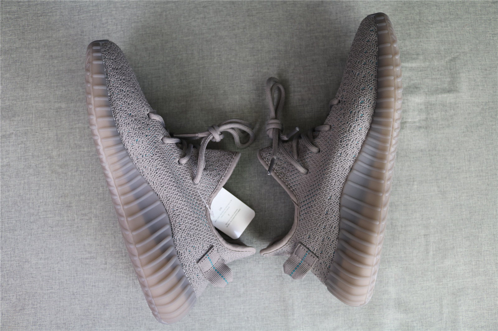 Adidas Yeezy 350 Boost V2