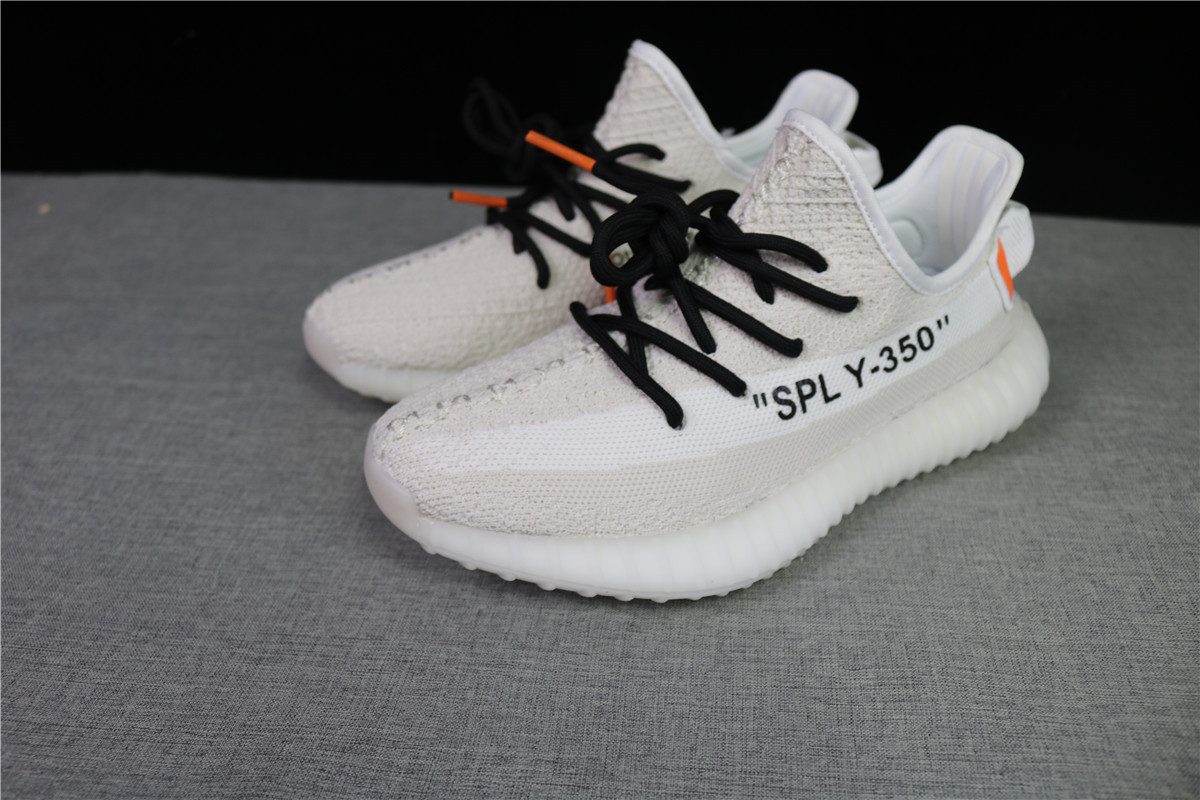 Yeezy Boost 350v2 Off White