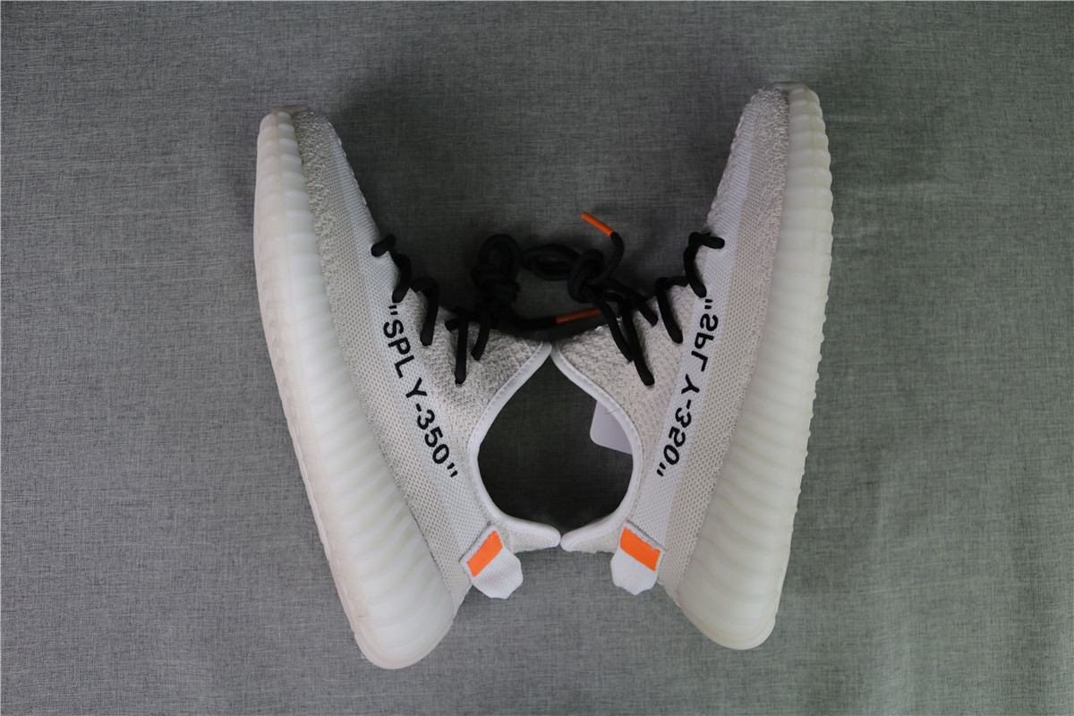Yeezy Boost 350v2 Off White