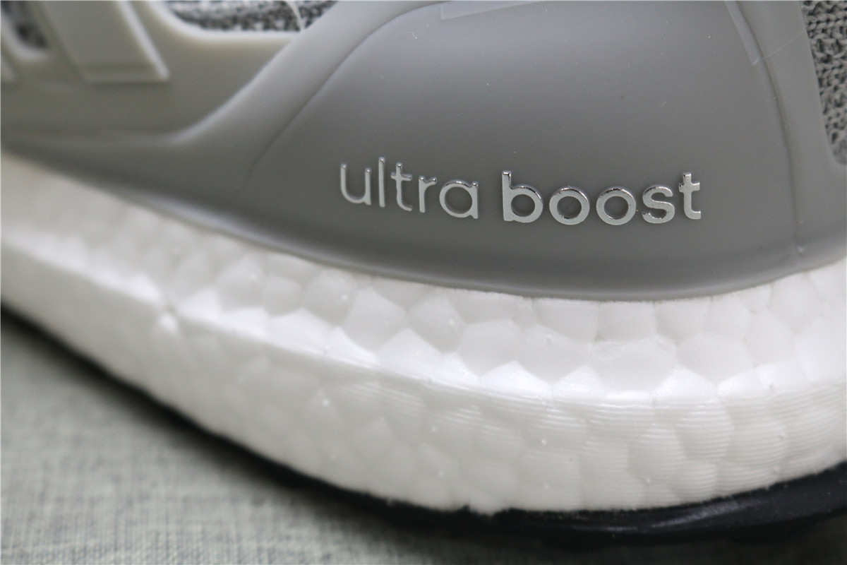 Adidas Ultraboost 4.0 Grey