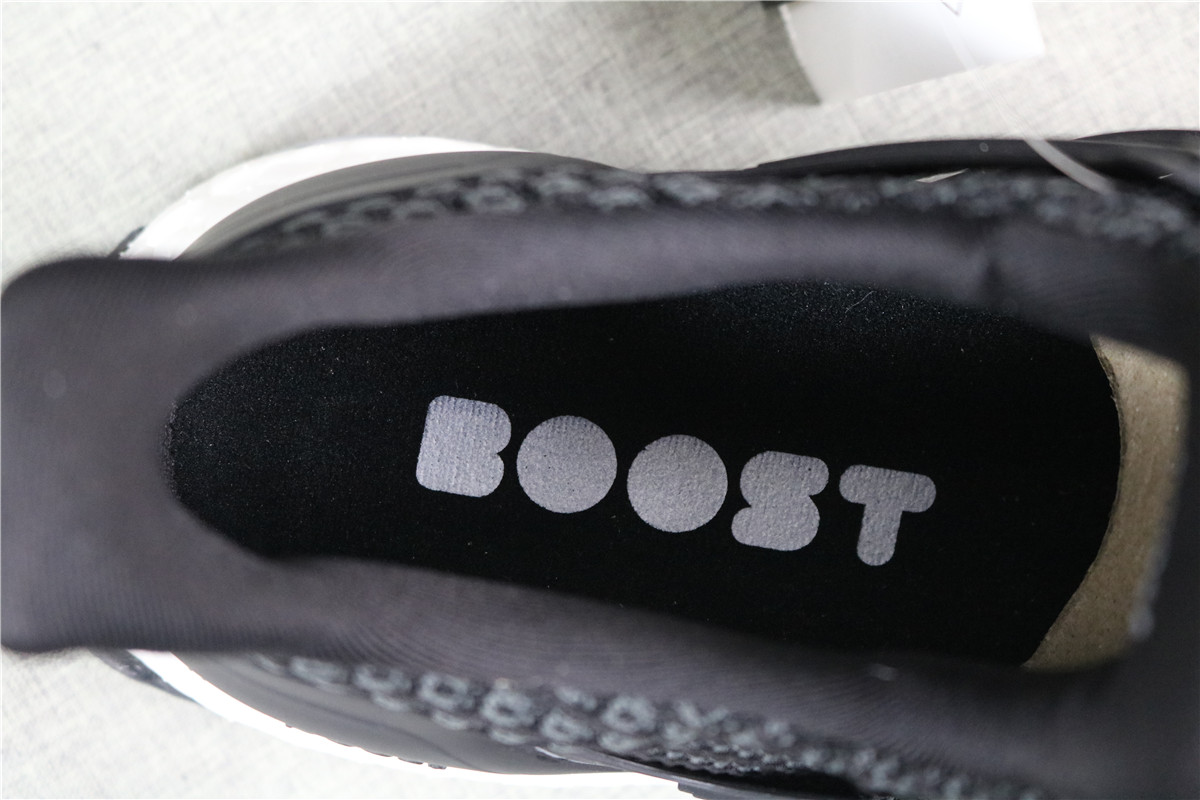 Adidas Ultraboost 4.0 Blakc
